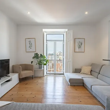 Daire Large Duplex Penthouse 3 Bath 14 Guests *