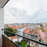 Large Duplex Penthouse 3 Bath 14 Guests Lisboa