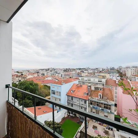 Large Penthouse 3 Bath, Sleeps 14 Wac Lisboa