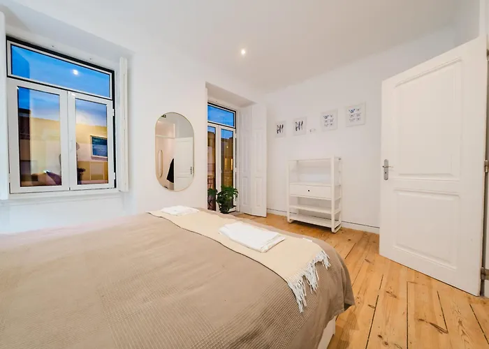 Large Duplex Penthouse 3 Bath 14 Guests *