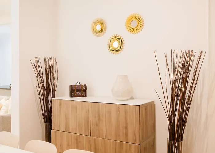 아파트 Downtown Penthouse Duplex 3 Bath 14 Guests *