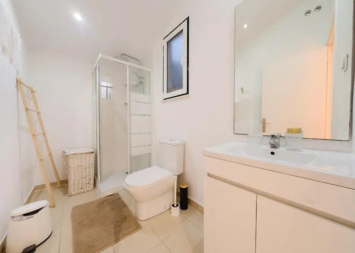 Large Duplex Penthouse 3 Bath 14 Guests *