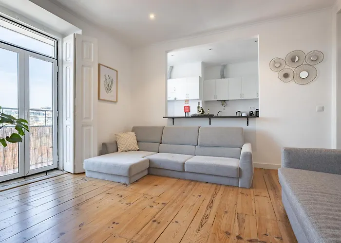 아파트 Large Duplex Penthouse 3 Bath 14 Guests