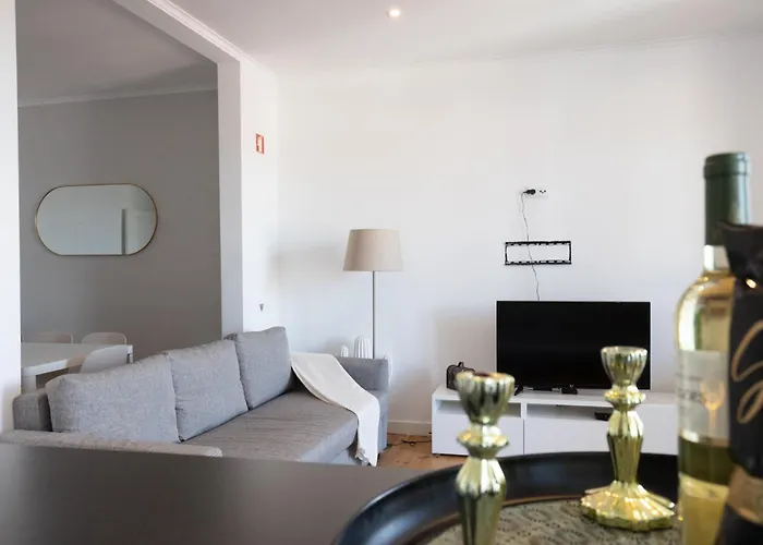 Large Duplex Penthouse 3 Bath 14 Guests *